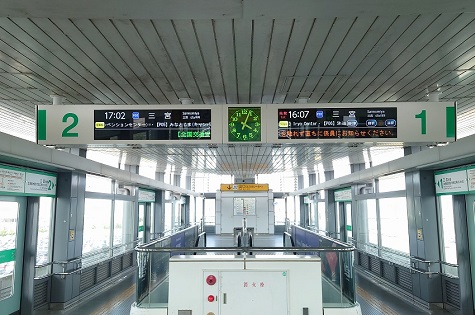 神戸ポートライナー 神戸空港駅 LCD行先表示器